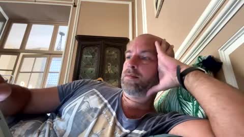 adrienfromparis online show from February 24, 9:53 am