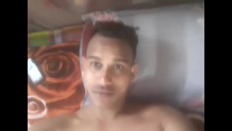 Snapshot of af61746 chatting on December 25, 1:10 am Angel online show from December 25, 1:10 am