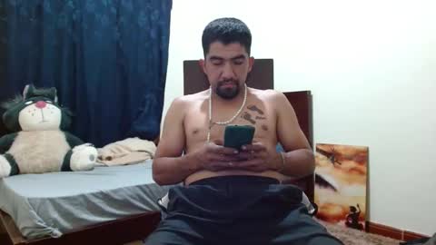 Snapshot of aguirre_hot54 chatting on October 23, 5:33 am aguirre_hot54 online show from October 23, 5:33 am