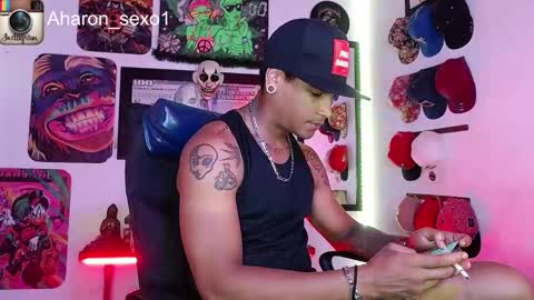 Snapshot of aharon_sexo1 chatting on January 19, 10:39 pm Aharon Zamora online show from January 19, 10:39 pm