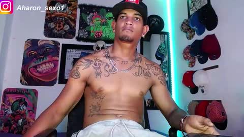 Snapshot of aharon_sexo1 chatting on January 13, 10:56 pm Aharon Zamora online show from January 13, 10:56 pm