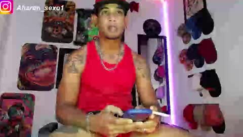 Snapshot of aharon_sexo1 chatting on January 12, 4:52 am Aharon Zamora online show from January 12, 4:52 am