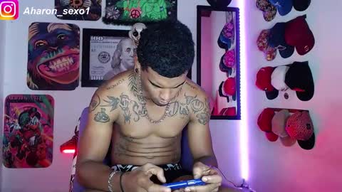 Snapshot of aharon_sexo1 chatting on January 7, 11:56 pm Aharon Zamora online show from January 7, 11:56 pm