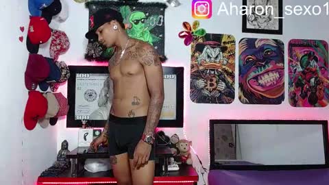 Snapshot of aharon_sexo1 chatting on March 9, 5:44 am Aharon Zamora online show from March 9, 5:44 am