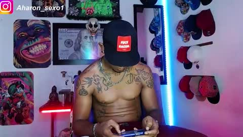 Snapshot of aharon_sexo1 chatting on January 9, 11:34 pm Aharon Zamora online show from January 9, 11:34 pm