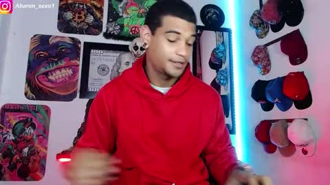 Snapshot of aharon_sexo1 chatting on December 26, 12:49 pm Aharon Zamora online show from December 26, 12:49 pm