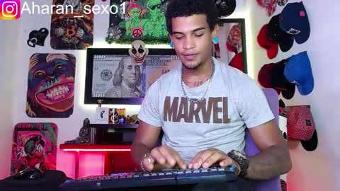 Snapshot of aharon_sexo1 chatting on February 13, 6:05 pm Aharon Zamora online show from February 13, 6:05 pm
