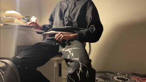 Dylan online show from February 24, 8:15 am