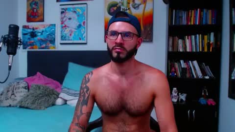 akiles online show from February 27, 9:14 pm