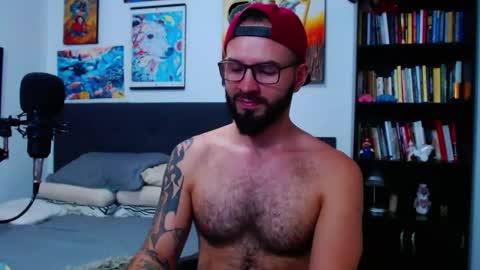 akiles online show from October 8, 11:09 pm