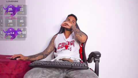 Akira online show from December 8, 12:07 am