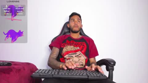 Akira online show from December 3, 1:39 am