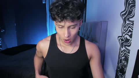 Ander uwu online show from May 20, 12:28 am