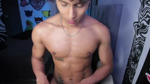 Ander uwu online show from April 9, 6:19 am