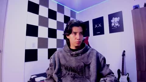 Alan Boy online show from January 7, 1:05 pm