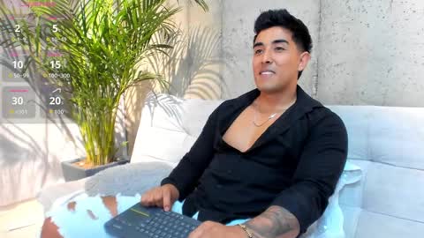 Snapshot of alan_greek_1 chatting on September 16, 1:06 am Alan greek online show from September 16, 1:06 am