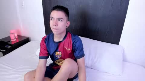 alanblack1 online show from February 27, 11:31 am