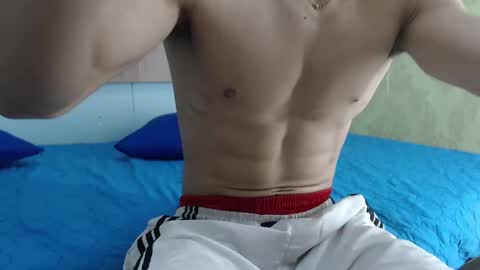 Snapshot of albertbernal69 chatting on March 4, 3:00 am Albert online show from March 4, 3:00 am