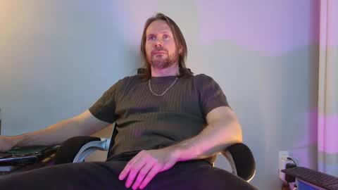 albinoadonis online show from February 4, 3:01 am