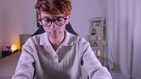 Alex online show from April 16, 11:18 pm