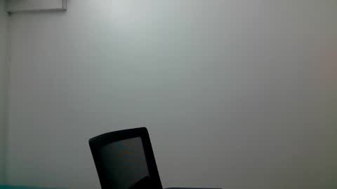Snapshot of alejo_shy chatting on January 11, 2:41 am alejo_shy online show from January 11, 2:41 am