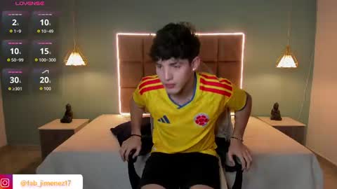 ALejoo Saenz online show from June 18, 4:36 am