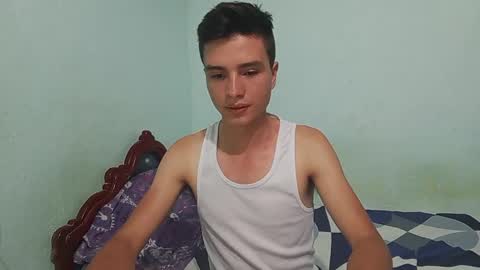 Alejandro online show from December 15, 1:13 am