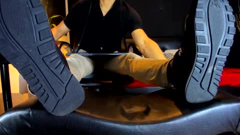 ALESSANDRO  WYE online show from March 3, 4:42 am