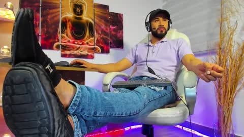 ALESSANDRO  WYE online show from December 26, 7:27 pm