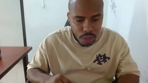 alessandro hamed online show from April 1, 2:03 pm