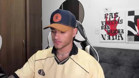 Alessandro Vanni online show from December 14, 2:40 am