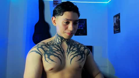 Alessandro online show from December 4, 12:30 am