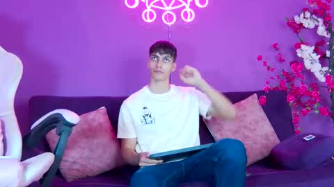 Alessio online show from November 24, 12:06 pm