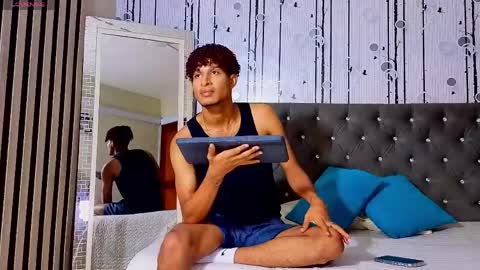Alexander  online show from May 12, 7:33 pm
