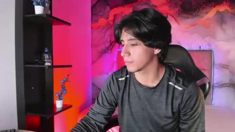alex online show from July 21, 12:51 pm