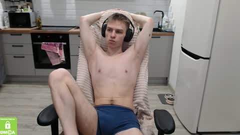 Alex online show from February 22, 4:25 am