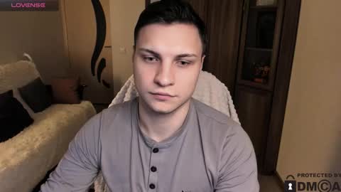 alex_milson online show from November 16, 7:05 pm