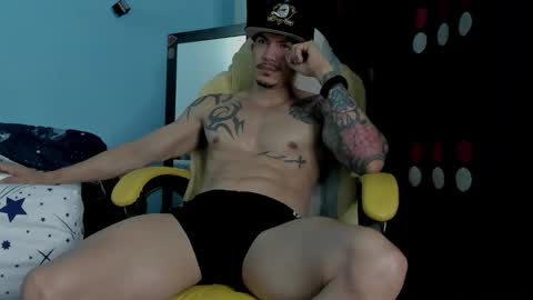 alex_sthorm online show from January 12, 5:22 am