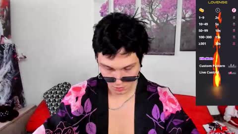 Alex WandHot online show from November 7, 5:44 am