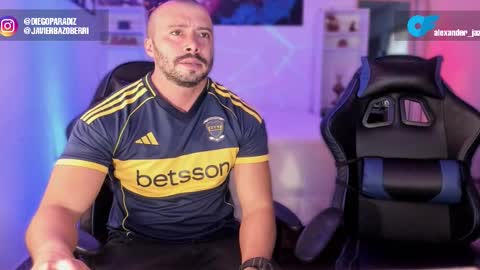 Alexander Jaz online show from February 15, 10:24 am