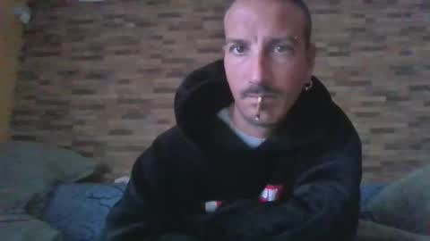 alexdelarge23 online show from December 17, 10:11 am