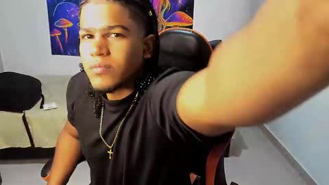 Snapshot of alexj_black chatting on September 18, 11:45 am ALEXJ BLACK online show from September 18, 11:45 am