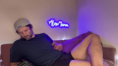 Alex Mann online show from November 26, 6:44 pm