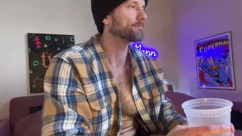 Alex Mann online show from January 17, 6:44 pm