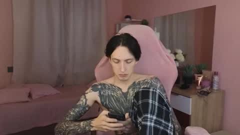 Alex online show from November 18, 12:09 pm