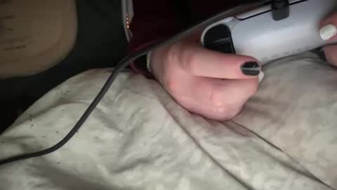 aliensuperstar423 online show from February 24, 4:46 am