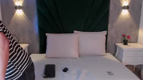  Alexis Etereo  online show from March 28, 7:36 pm