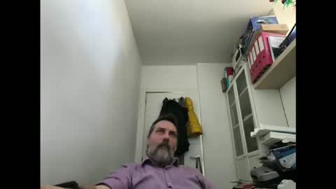 allenvic online show from March 18, 10:18 am