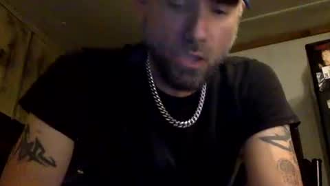 allitrunnin online show from April 23, 5:01 am