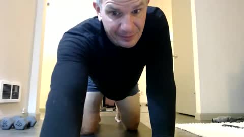 allnaked4 online show from November 13, 12:59 am